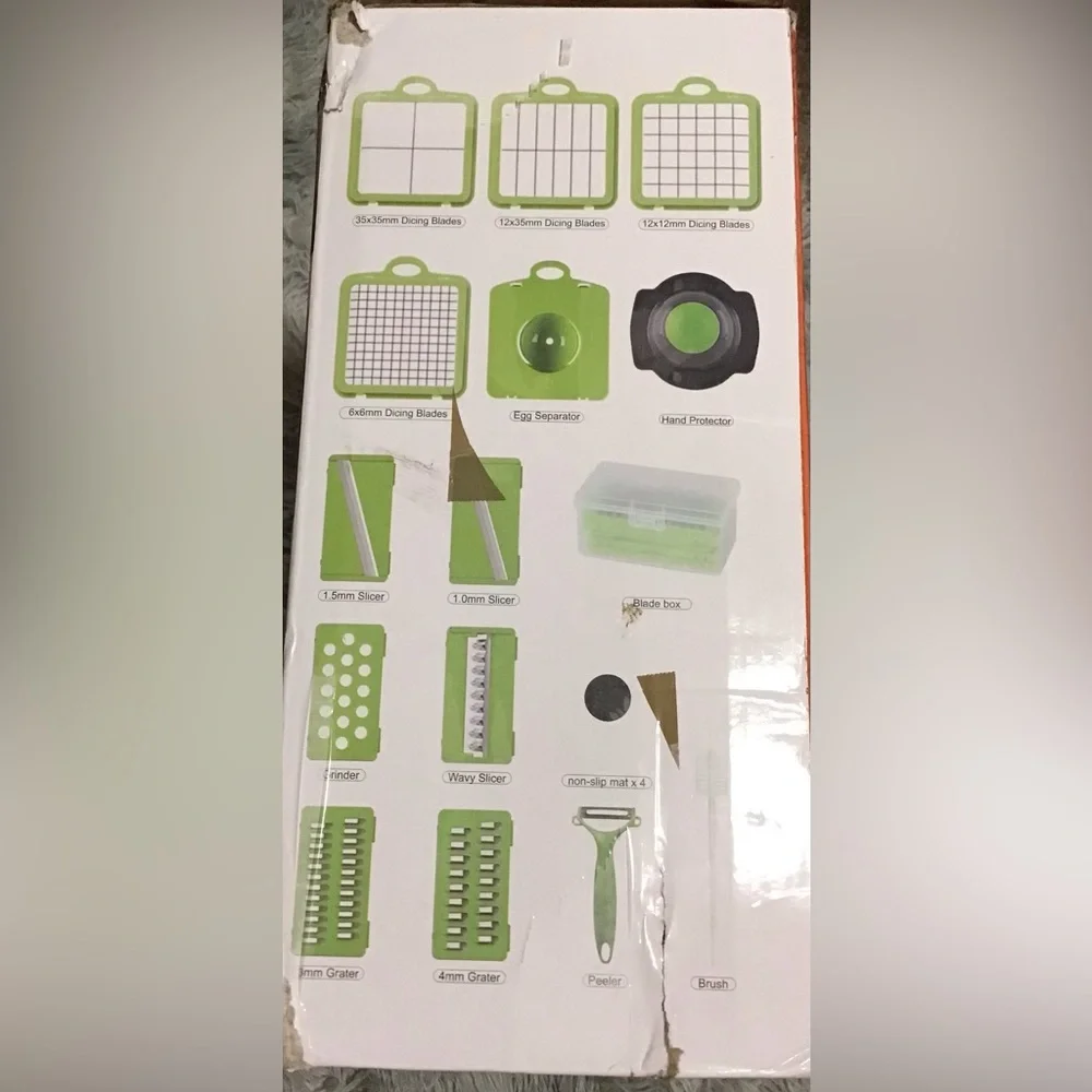 NEW Multifunction Cutting Board, Slicer, 4 Storage Containers, Veggie Choper